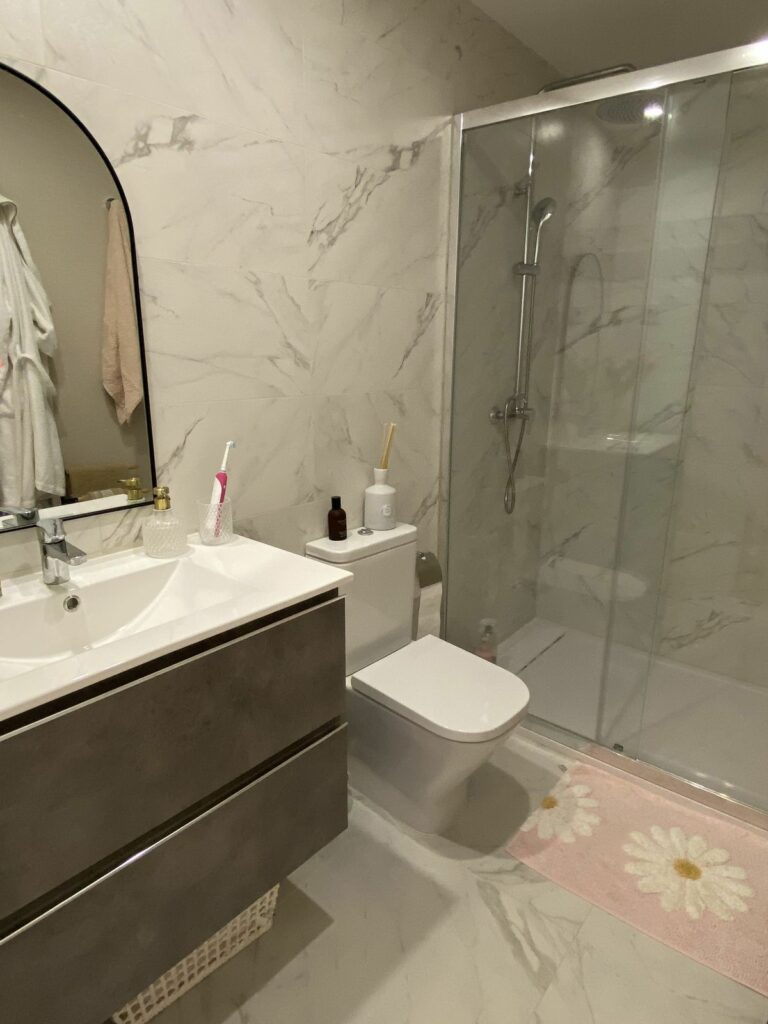 d2209e564b989806a61dab31968cfb69 - 12