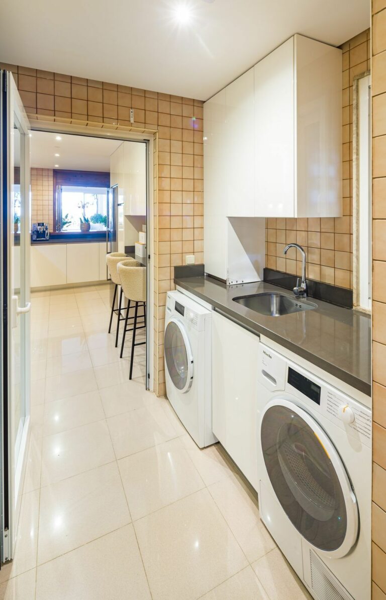 d2a62a2acfa333be9118e7849f210bce - 14