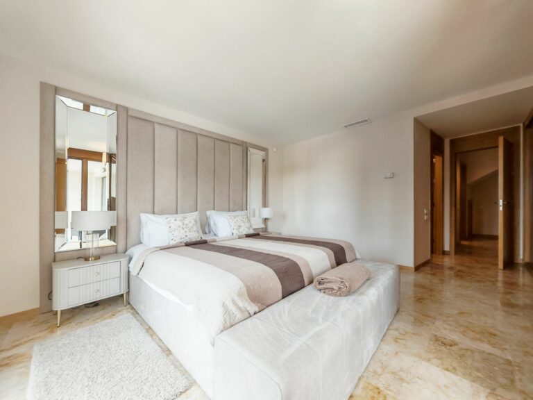 d2e2a7fd413a7292068d2bca72c2a280 - 6