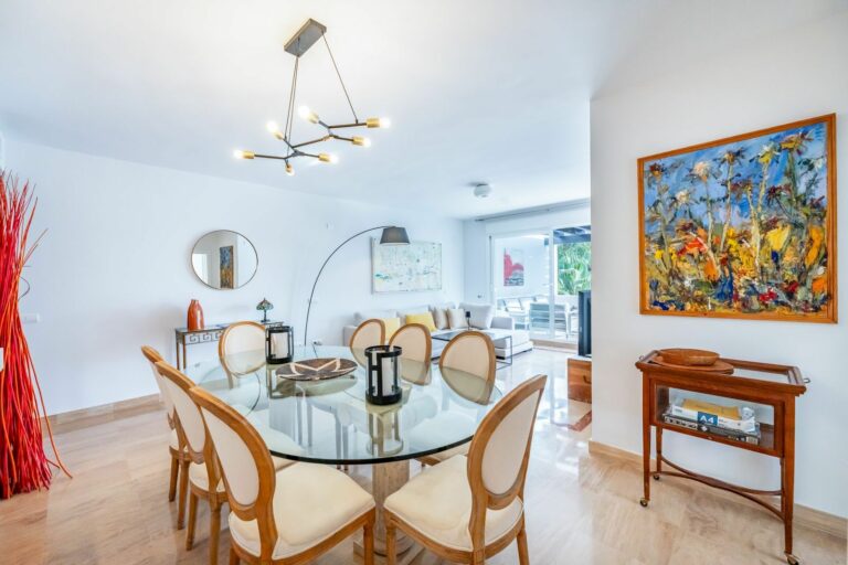 d30482e77202f8a96da6ab25b342265f - 5