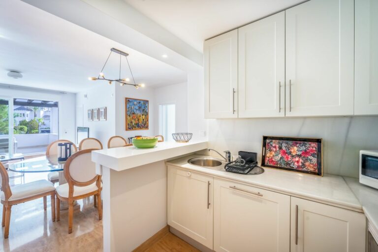 d30482e77202f8a96da6ab25b342265f - 8