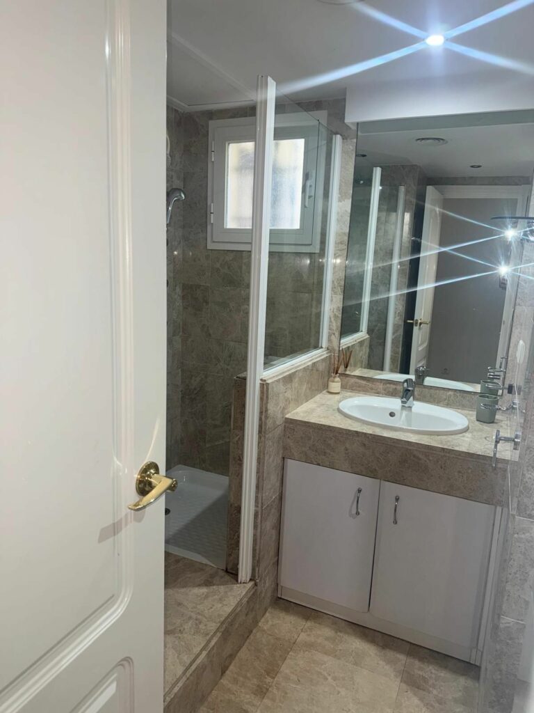 d46834093042ce8609e479ad1b599300 - 5