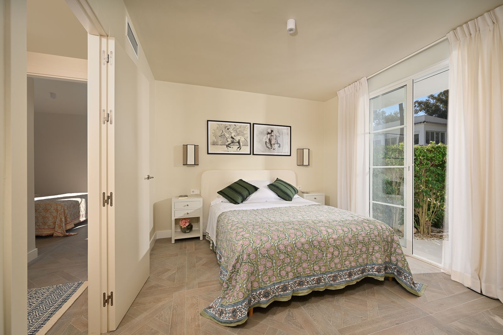 d504402080fe0f16bfe9e1cfe655614d - 14