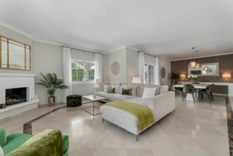 d737611b0abcb9595fad8e99dfbb0178 - 14