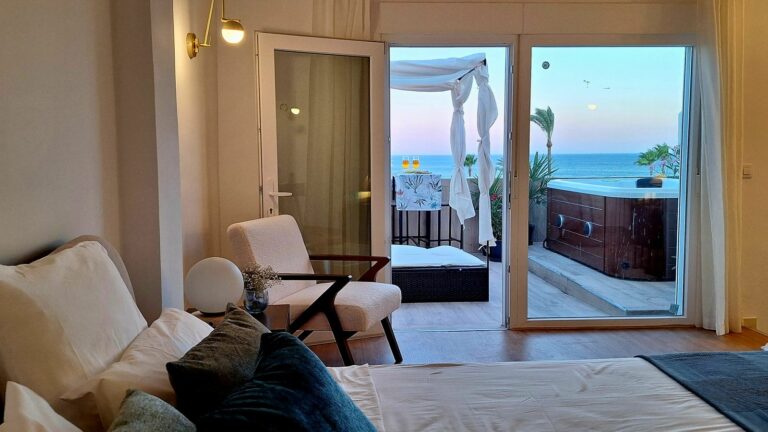 d76510b30921fa3fa1c0643c49ca96a5 - 13