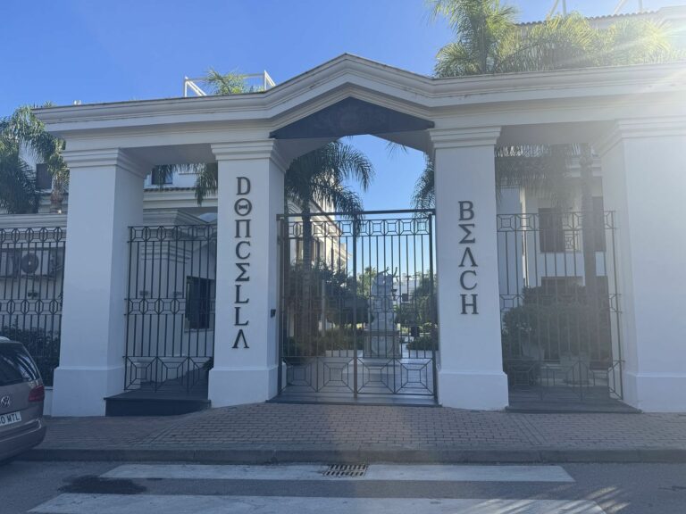 d8bdb0c4cd5026325e5f087cf4793d7f - 14