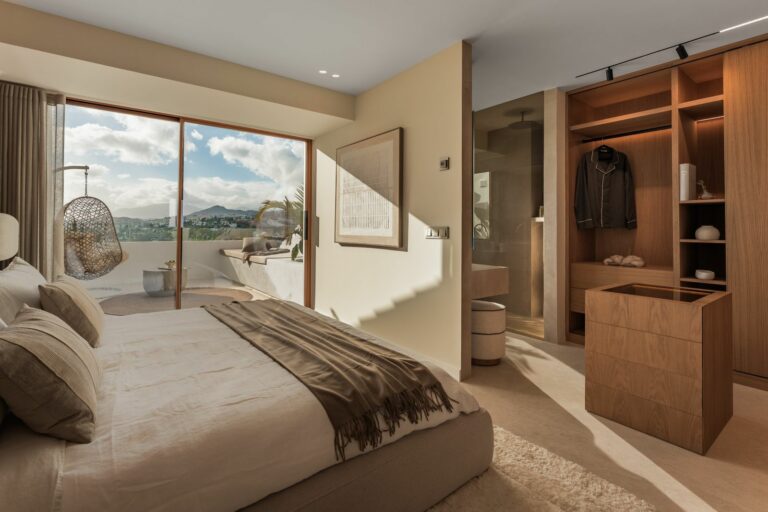 d8ff18cd3658662dd984c716bd3237f5 - 10