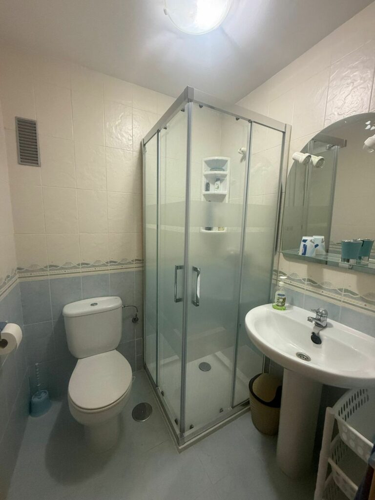 d9ee855e227a4a2288642b22406d1fda - 7