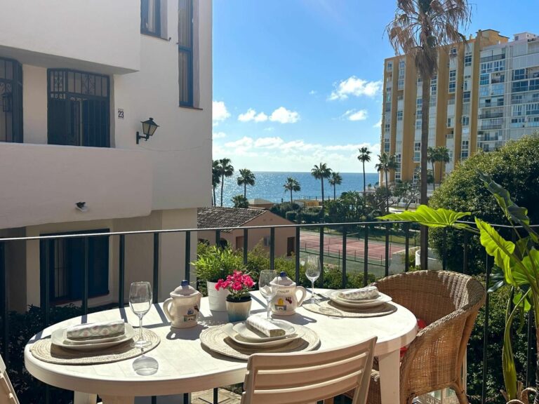 da4d7631e9975f78675f9b75d7e09824 - 1