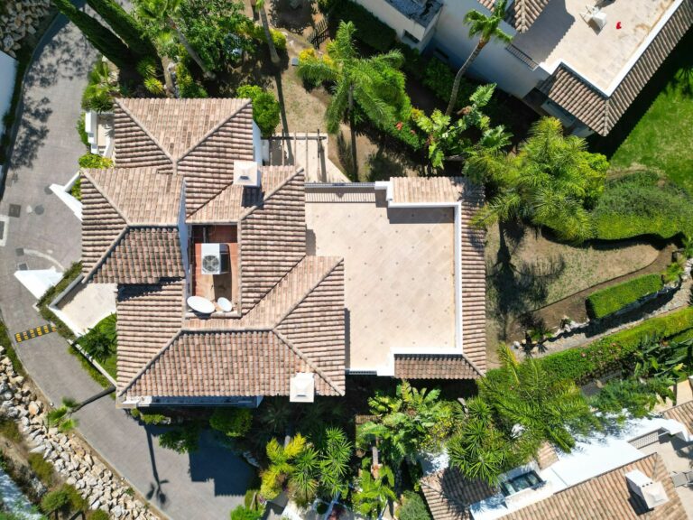 db887481ea0a3ce03cbb5e33a511844d - 3