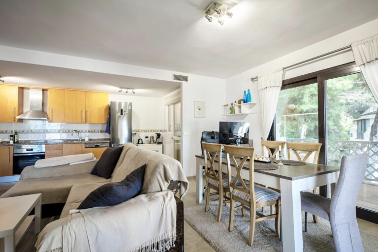 dbf013a21ec8f6a4c5df1ff3d7678820 - 9