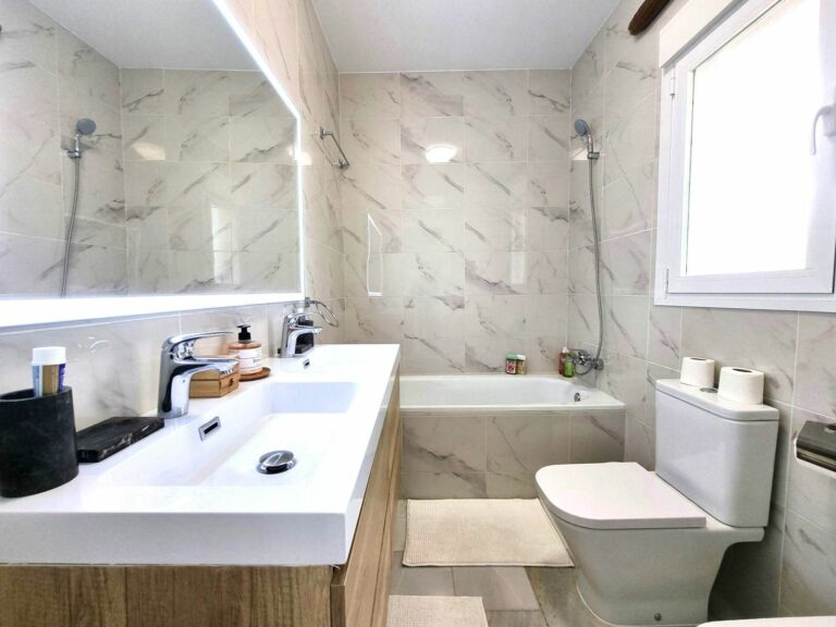 dc055ec8f4ba9d3fdb618cf0d29da8d8 - 14