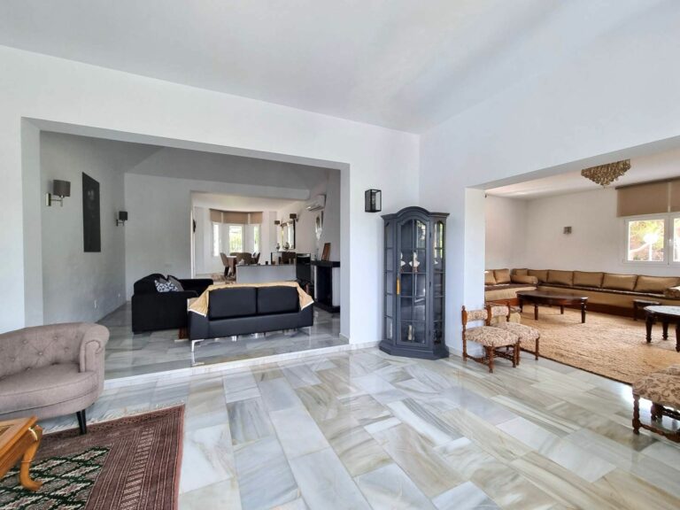 dc055ec8f4ba9d3fdb618cf0d29da8d8 - 7