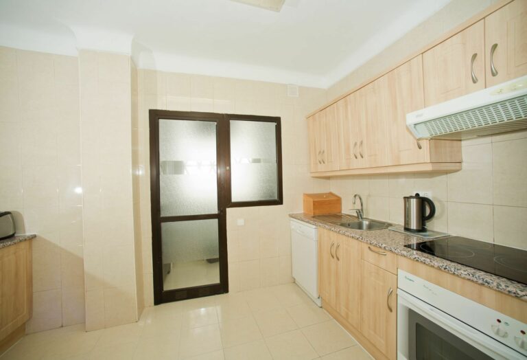 dc41dc96d347953485488383ac0640dd - 8