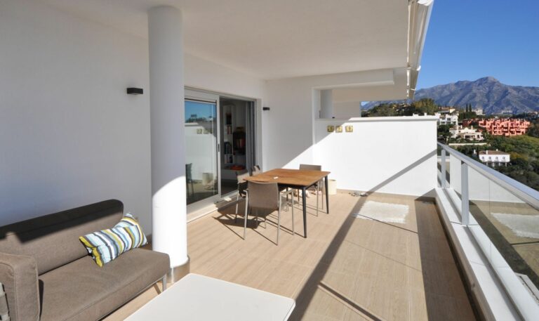 dca95d310467c3cd5bbdc9a030ffd6cd - 12