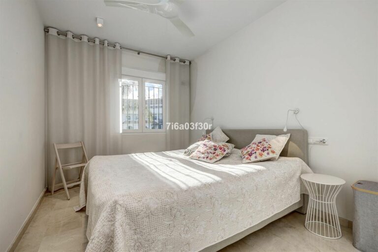 de7f461684b2e00115485439309315b9 - 11