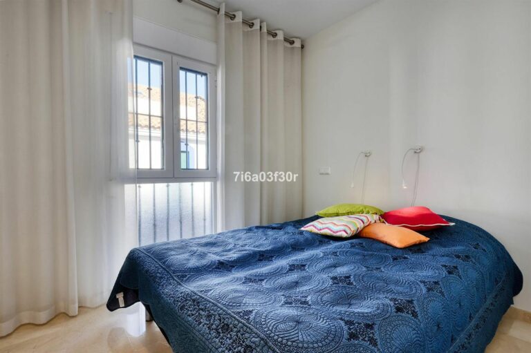 de7f461684b2e00115485439309315b9 - 12