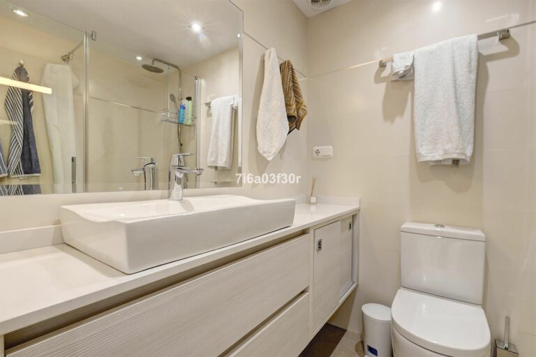 de7f461684b2e00115485439309315b9 - 14