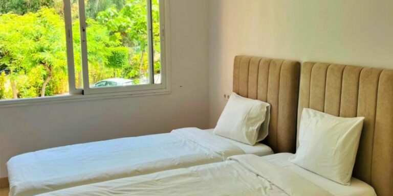 dea45c44bf86861e14687bc1bdac7706 - 10