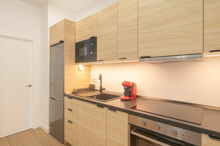 df7bfc98c401a51828e11e48a85f5685 - 4