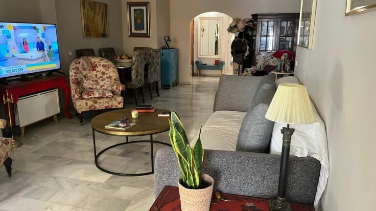 e09e7a0bde2cb3770de606faf96dce36 - 3