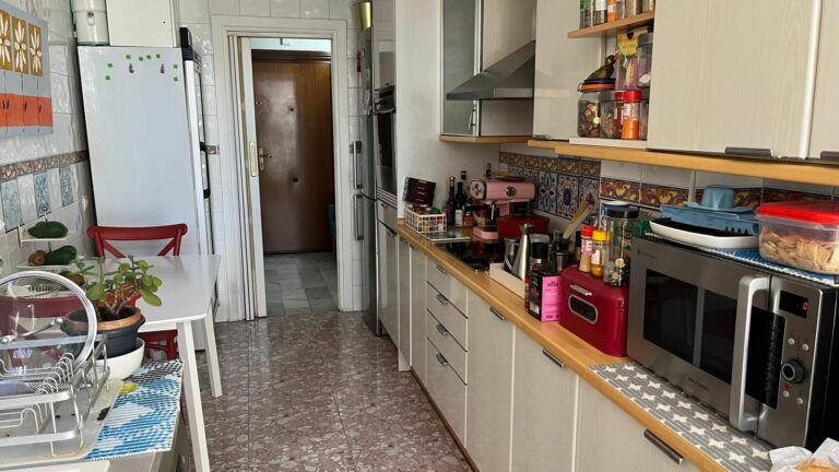 e09e7a0bde2cb3770de606faf96dce36 - 9