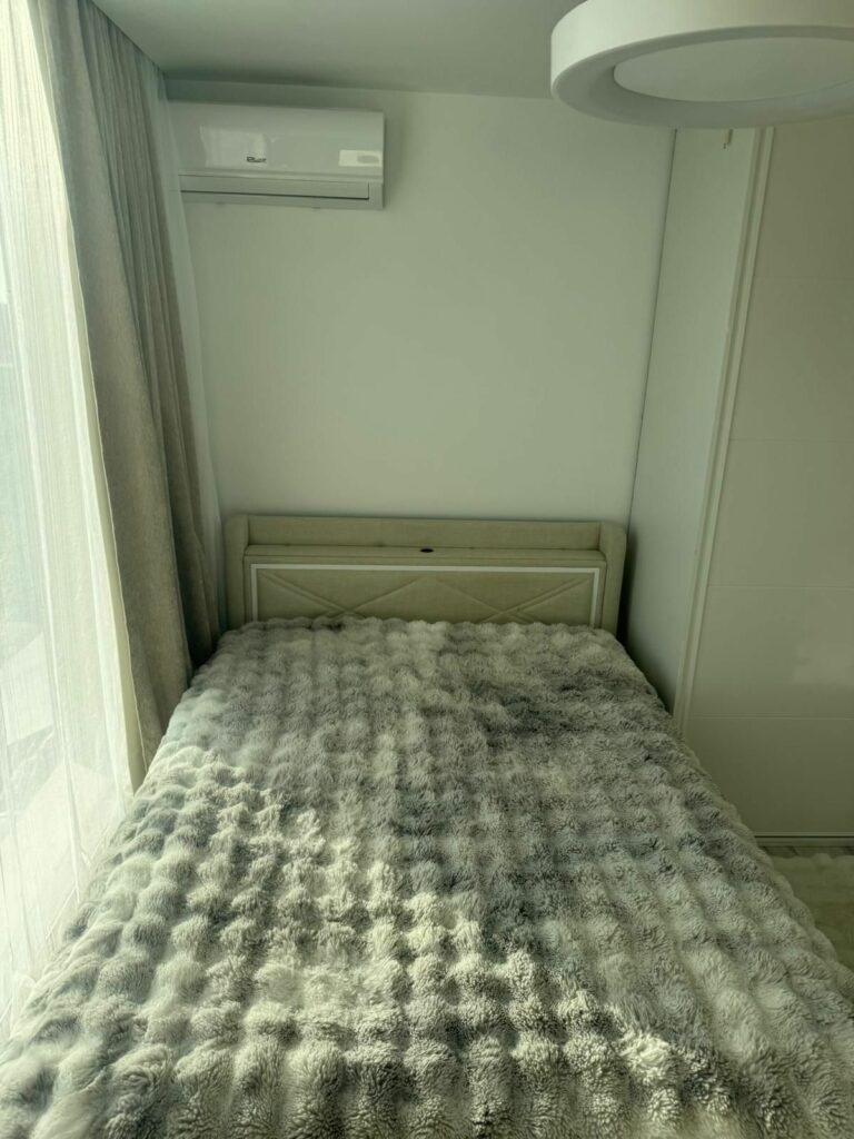 e2a27c142dfe97e25604f8684bed9fe0 - 11