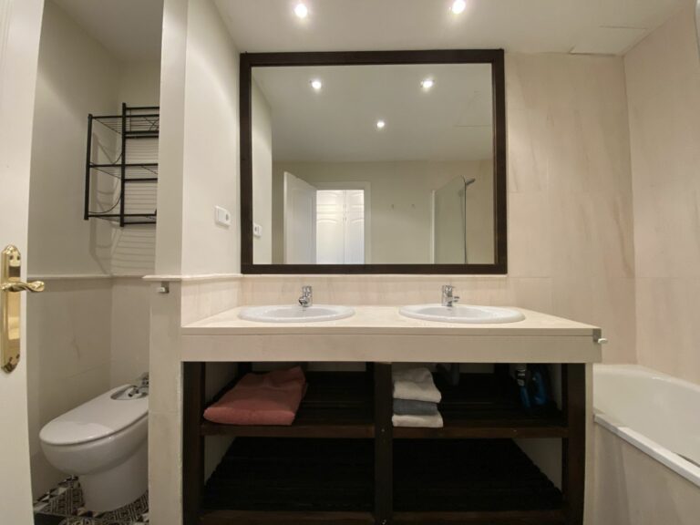 e2fd5df268c4eb690918266dc20c579e - 12