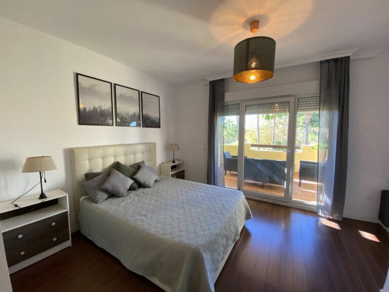 e2fd5df268c4eb690918266dc20c579e - 9