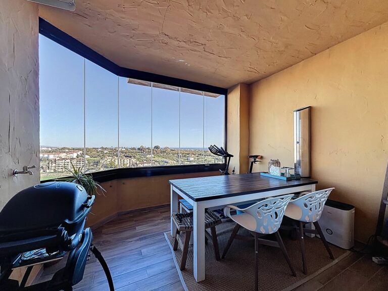 e33ed4044955115596069130cfbc9315 - 13