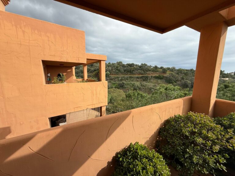 e6c4583d8c65b8ccaf45f04edde03b65 - 16