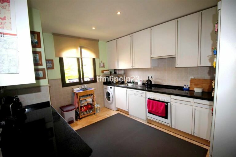 e82769bbd91925e43f09288969ce5fa6 - 14