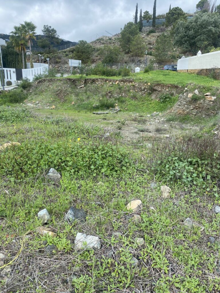 e836fa734529def9fd1d232d877792ab - 13