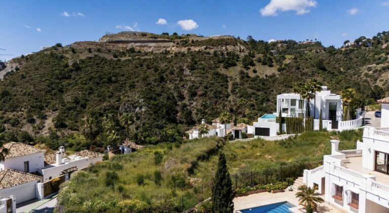 e836fa734529def9fd1d232d877792ab - 5