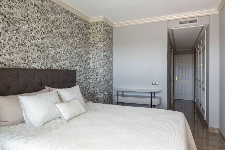 e93625132394c6ac4b77dae0a08ef006 - 12