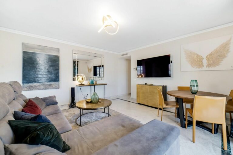 eaba379a834675d5cd3dcab24f4a1555 - 10