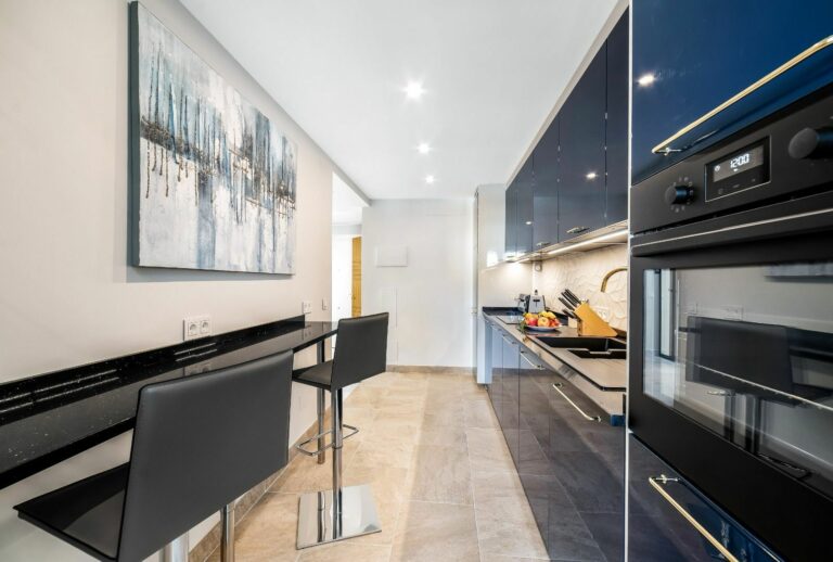 eaba379a834675d5cd3dcab24f4a1555 - 4