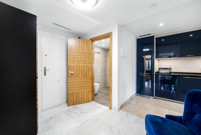 eaba379a834675d5cd3dcab24f4a1555 - 5