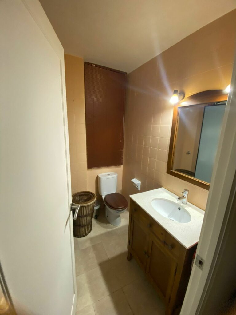 eb70f4b0484a17d41019f94d212154fb - 6