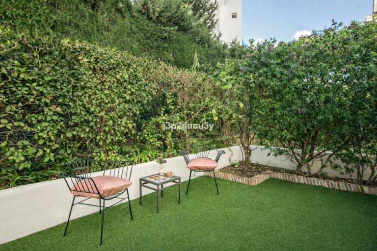 ed2ce0d1a90fb6c18a629be0cd6934bb - 15