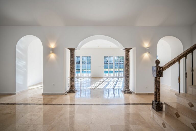 eec9c9a95ff3e2fb1da8dc41d31f9609 - 4