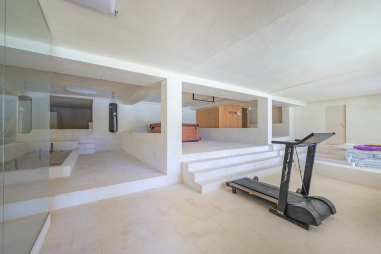 ef02d077fa60190898689dc215d3f46f - 10