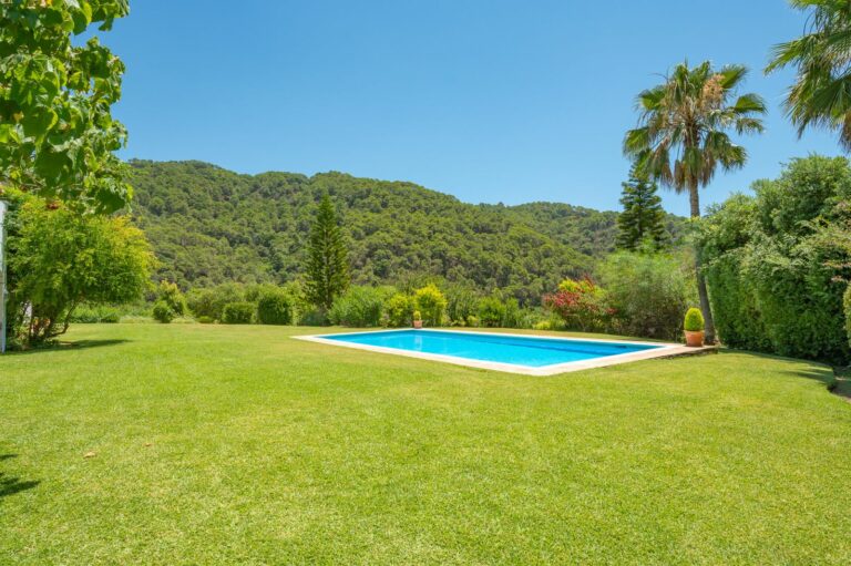 ef02d077fa60190898689dc215d3f46f - 11