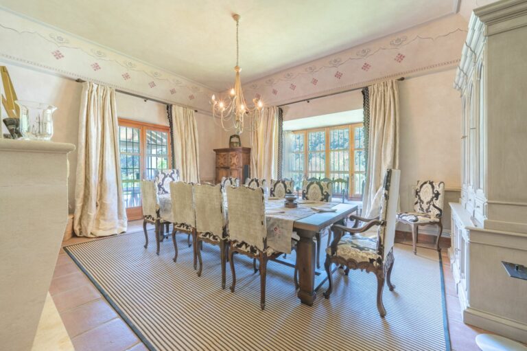 ef02d077fa60190898689dc215d3f46f - 8