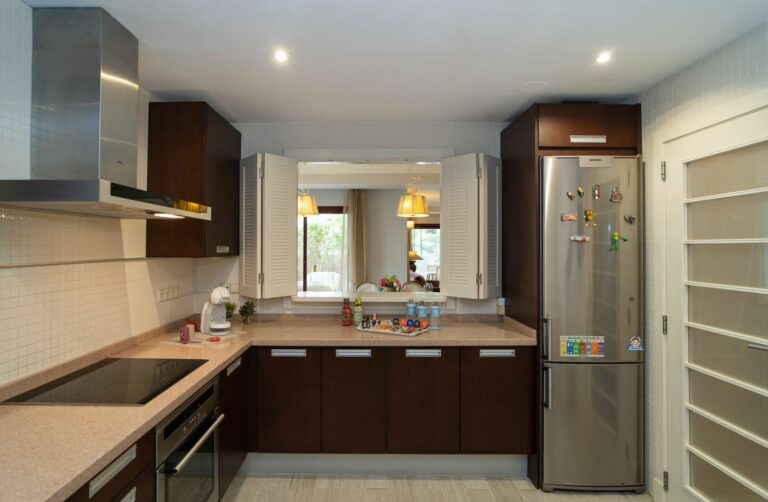 f0b18b813c293d1004cb207dbfecc610 - 16