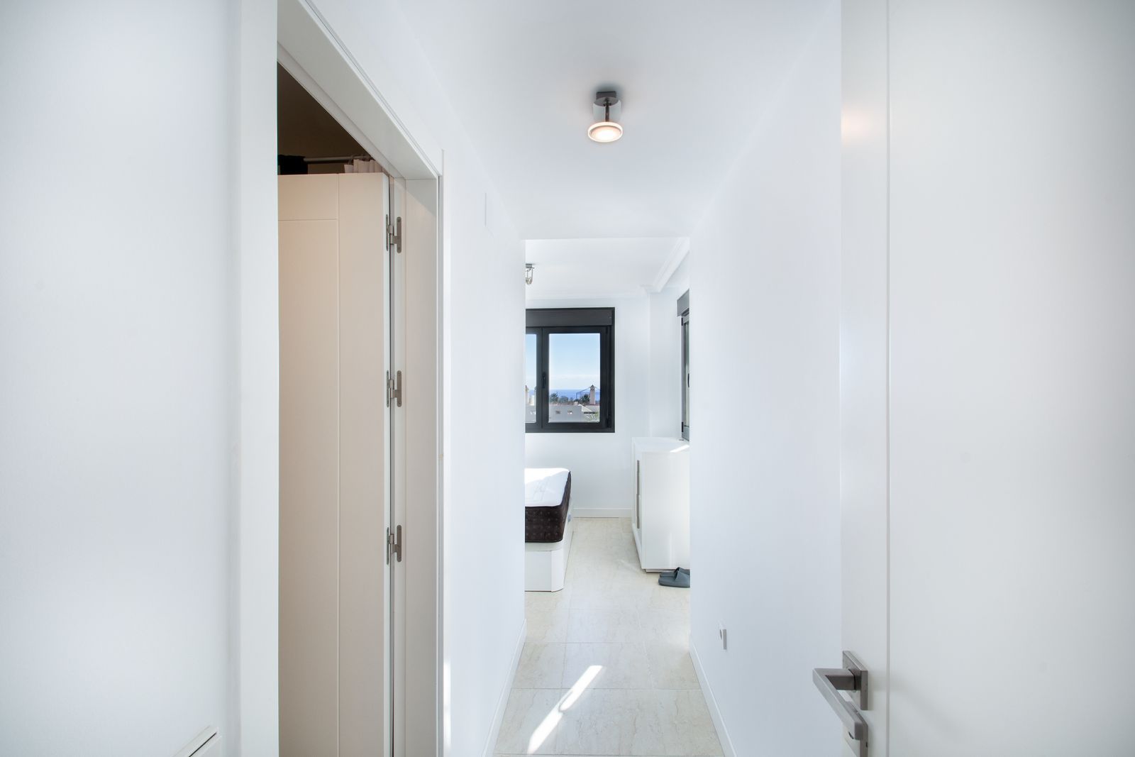 f0d1fa59908fe5d84bfeba6c2c0443dc - 13