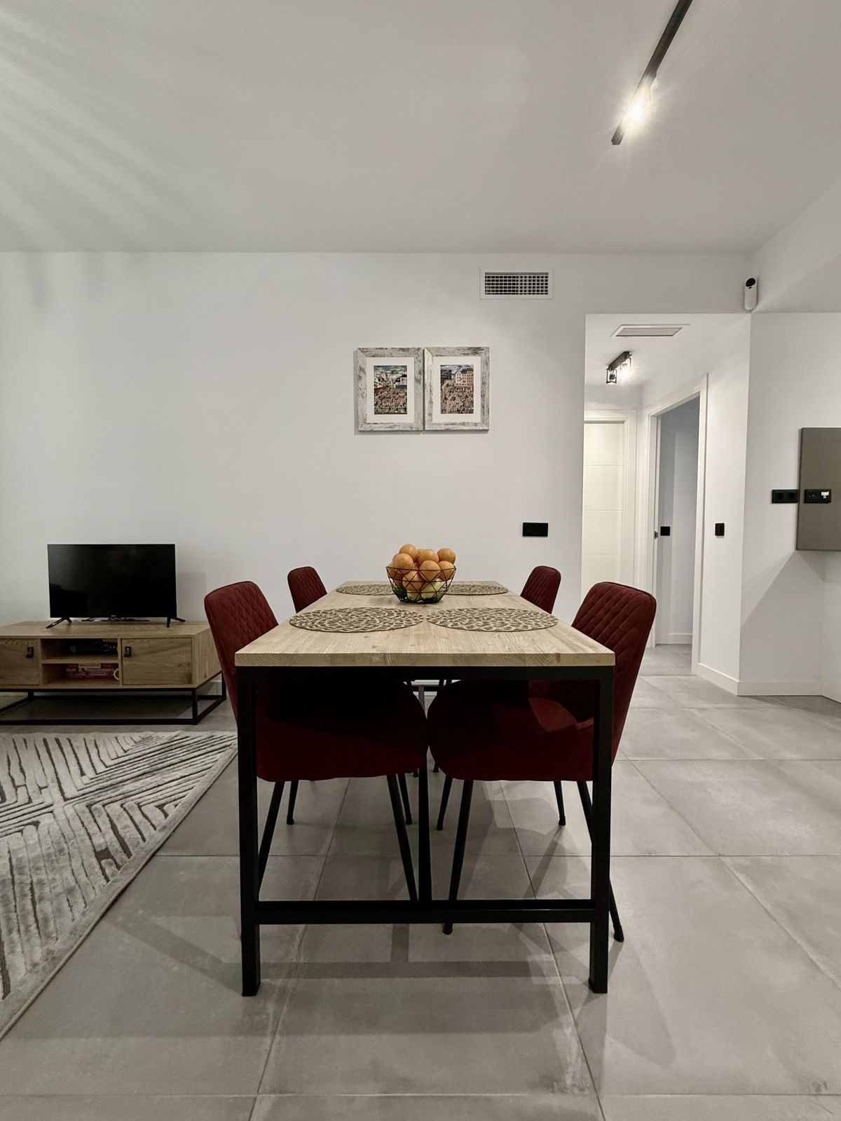 f2c8e9278a4e0d834a35a09e1940819d - 10