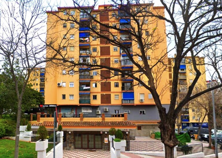 f4a480e027a81b6af0d9d4eade66b5cd - 1