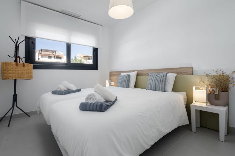 f4a8e256689c27fad4bcc5f90d68cd6e - 6