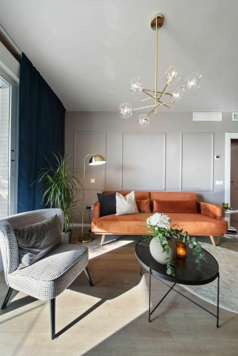 f4f6f830a9bdb6265d99dd9d25a35a5c - 13